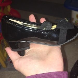Michael kores little girl heels